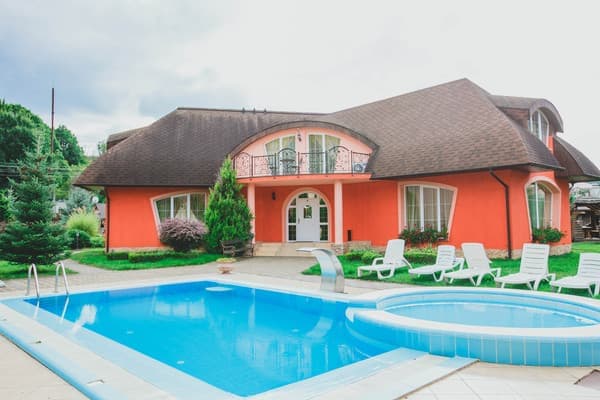 Готель Червона Рута