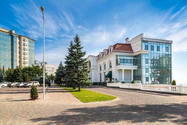 Спа-готель Kadorr Hotel Resort & Spa