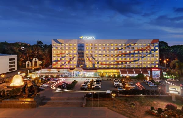 Готель Nadiya