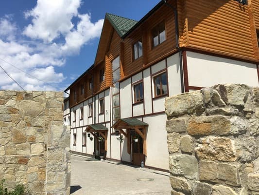 Готельно-ресторанний комплекс Черемош