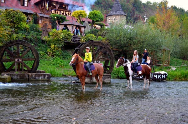 Міні-готель Біля річки