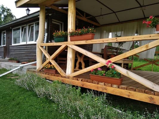 Приватна садиба Радіснянка