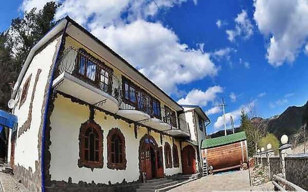 Гостинний двір Кам'яний рай