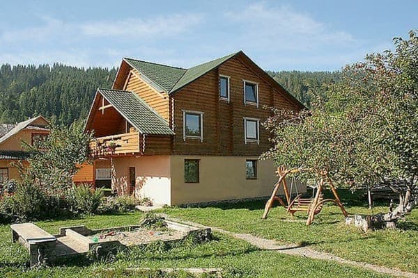 Приватна садиба Райдуга