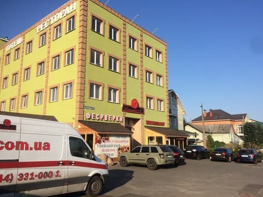 Готельно-ресторанний комплекс Ломакін