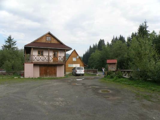 Приватна садиба У Міші і Віри