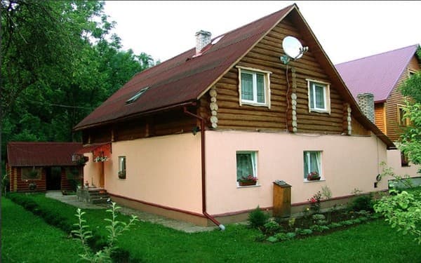 Приватна садиба Ваша Хата