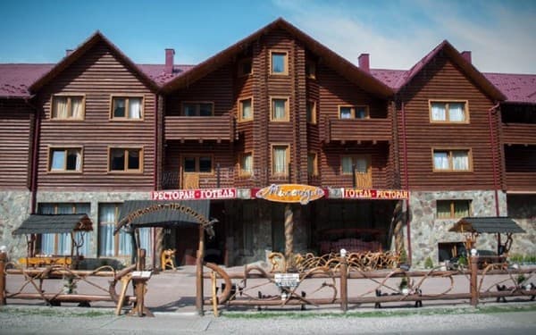 Готель Міленіум