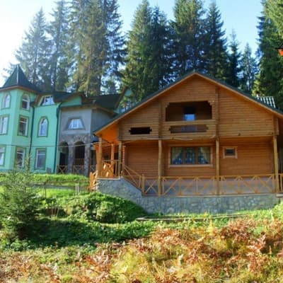 Приватна садиба Над Струмком