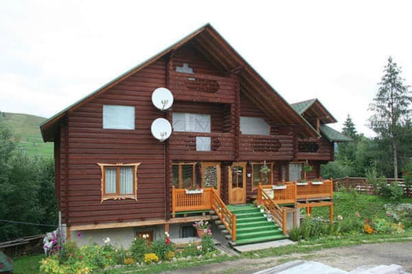 Приватна садиба Гуцульська вишиванка