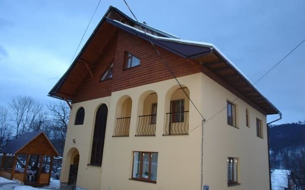 Приватна садиба У Лілії