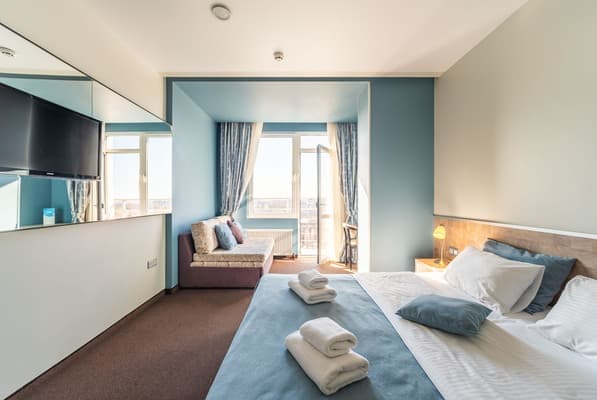 Міні-готель People