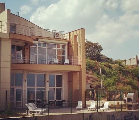 Вілла Club-Hotel-Loft