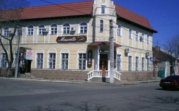 Готель Ласточка