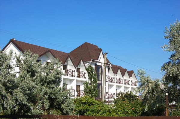 Готель Шато