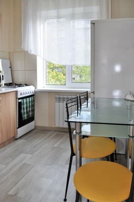 Квартира проспект Героїв Сталінграда 17