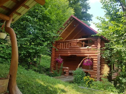 Котедж У медовому раю