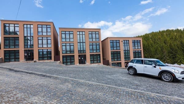 Готель Манхетен