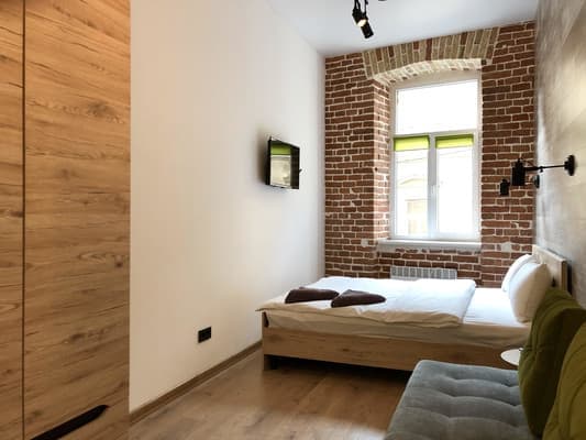 Квартира Romantic Apartments вул Богдана Хмельницького, 8