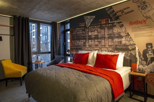 Готель !FEST Hotel