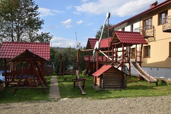 Приватна садиба У Сюшка