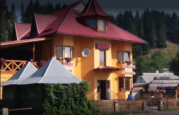 Готель Світлана