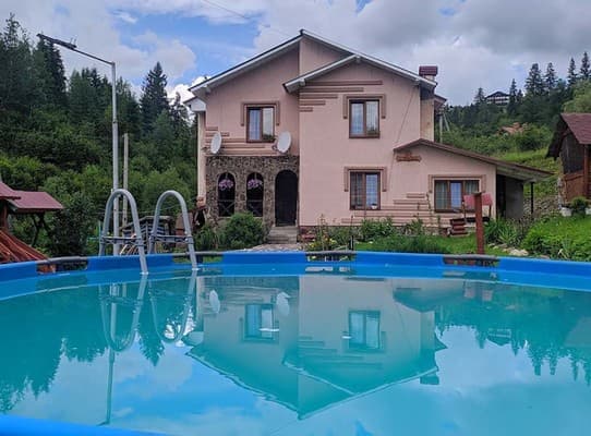 Приватна садиба Бадьорість Карпат