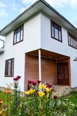 Приватна садиба ЮрДар