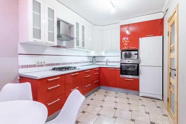 Квартира Чотирикімнатна на площі Ринок