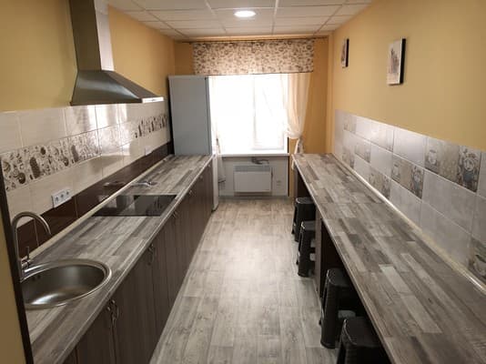 Готель Покров