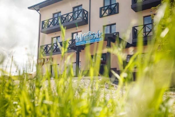 Готель Skilandhouse