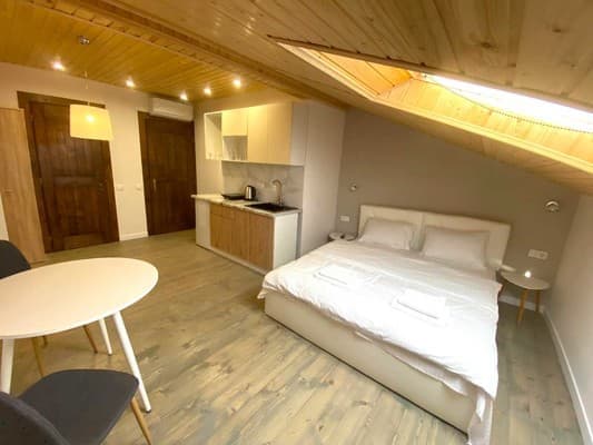 Квартира Oberig Лесі Українки 19