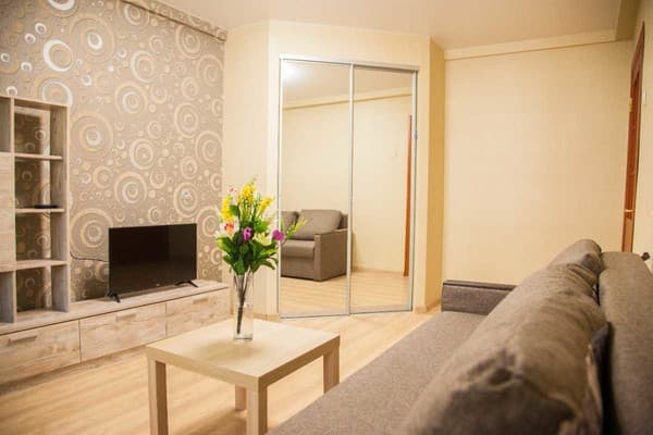 Квартира 1-кім. на бул. Центральному, 8 (площа Фестивальна)