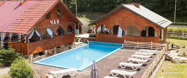 Приватна садиба Буков'єл