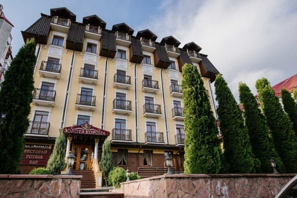 Готель Золота Корона
