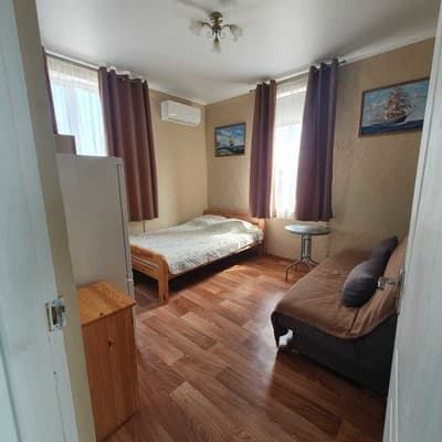 Приватний сектор У Юри