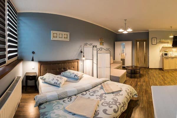 Квартира В новому будинку поряд з центром