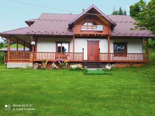 Приватна садиба Під ясенем