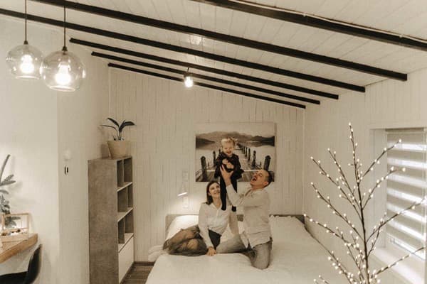 Гостинний двір Родинний Маєток Family Estate