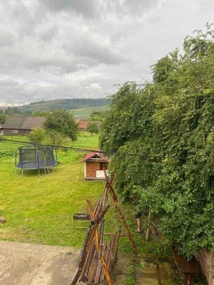 Приватна садиба У Ліліани