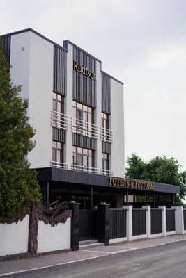 Готель Rudison