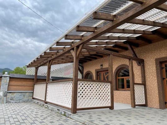 Готель Шепіт Криворівні