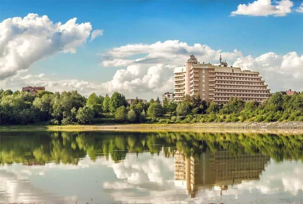 Санаторій Карпати