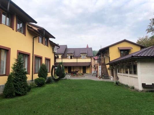 Приватна садиба Магнат