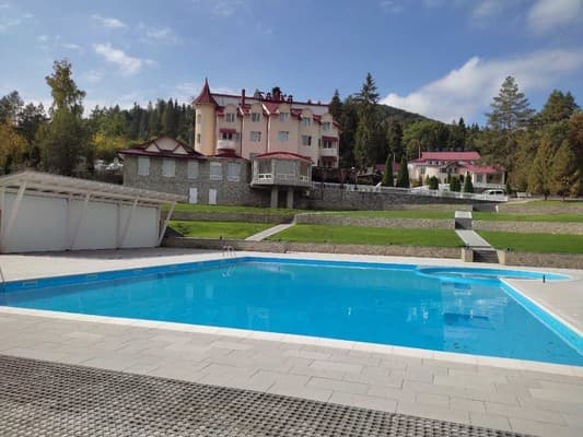 Готель Байка Спа Резорт