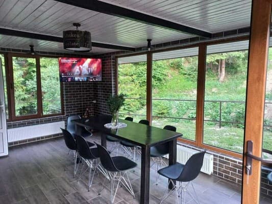 Котедж Дерев'яний