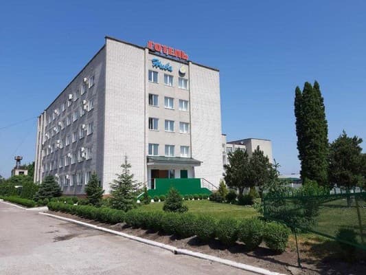 Готель Нива