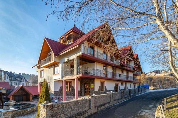 Гостинний двір Гуцульська світлиця