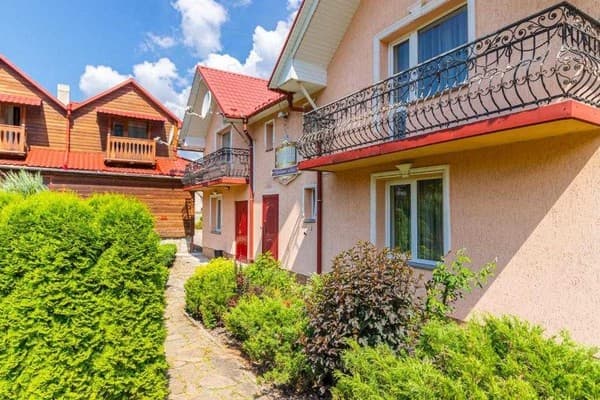 Приватна садиба Зоряна