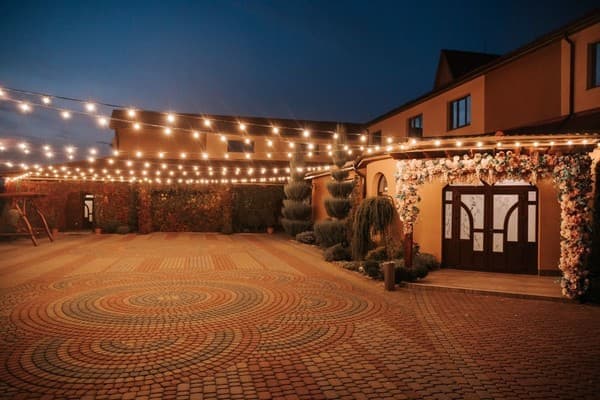 Готель Динамо